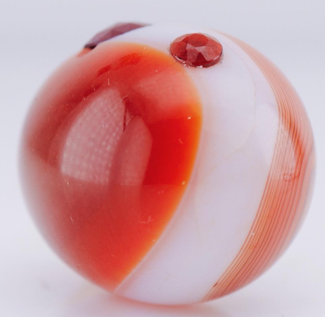 Antique FABERGE Hand Carved Agate Hard Stone Garnets Easter Egg Pendant