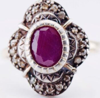 Antique Late Victorian 1.5ct Natural Ruby & Rose Cut Diamond Ring | 14K Gold