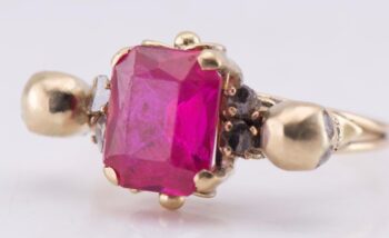 Antique 18K Gold Memento Mori Skull Ring | Vibrant Ruby & Diamond Accents