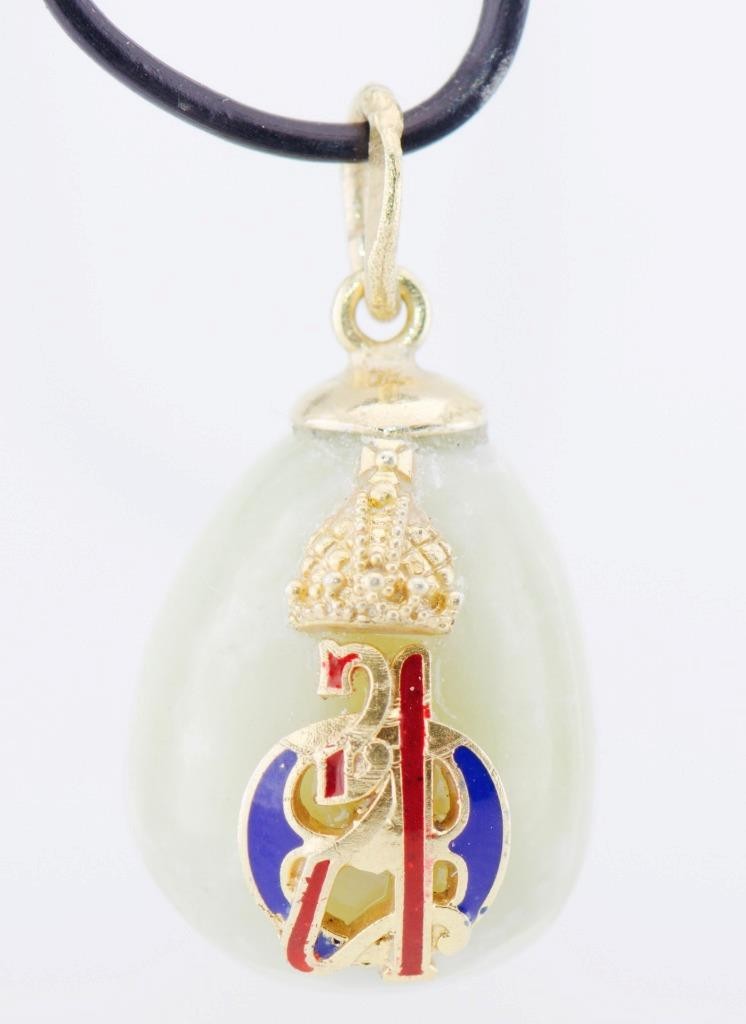 Antique Fabergé Hand-Carved Jade Easter Egg Pendant Fob Royal Monogram c1907