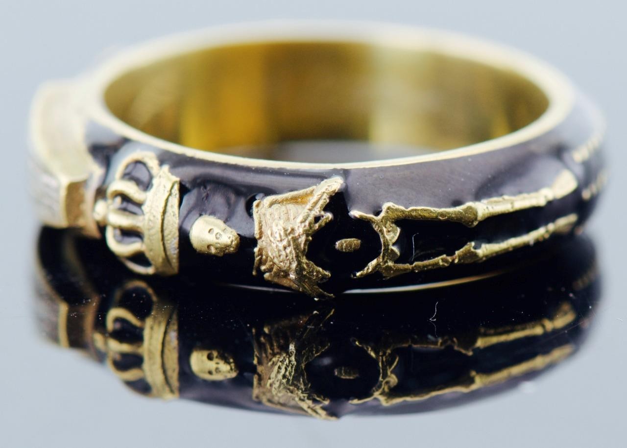 Antique Victorian Enamel Gilt Silver Ring Memento Mori Skull Skeleton Ornate