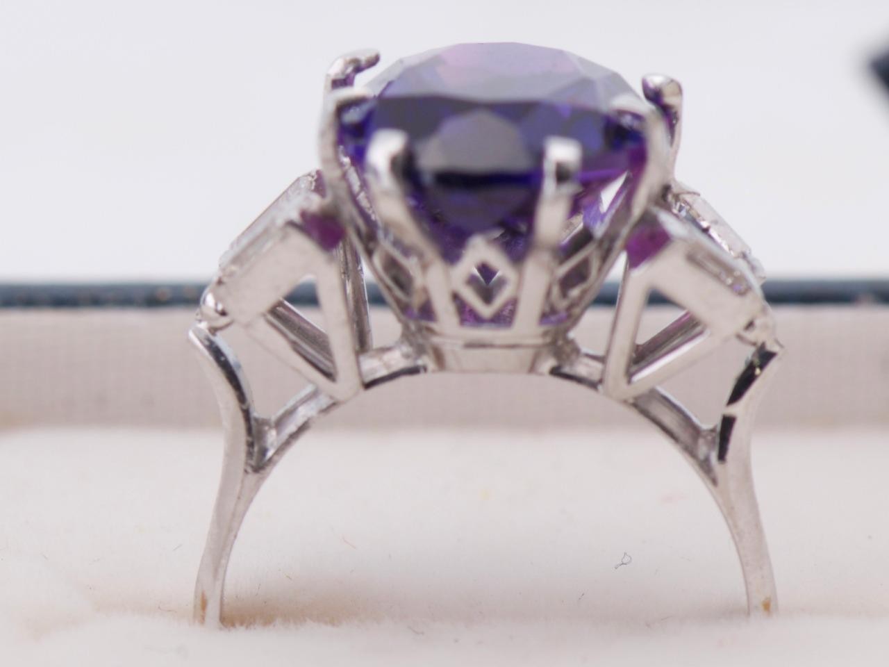 EXQUISITE ANTIQUE ART DECO Tiffany & Co. 18k White Gold 5.0ct Amethyst & Diamond