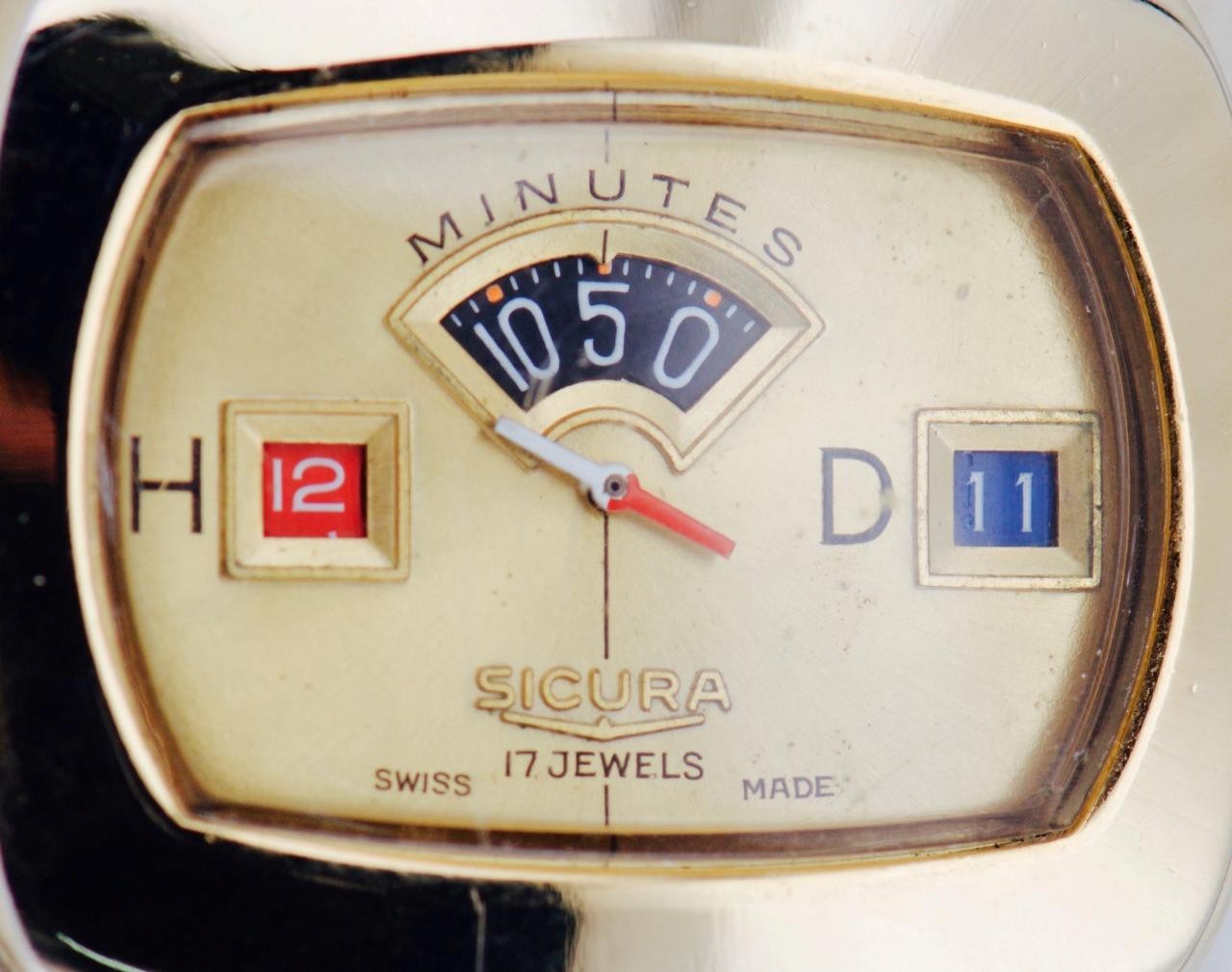 VINTAGE SICURA (Breitling Connection) Mechanical "Jump Hour" Digital Watch 1970s